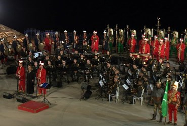Türkiye Şehitlerini Anıyor Çanakkale Özel Konseri